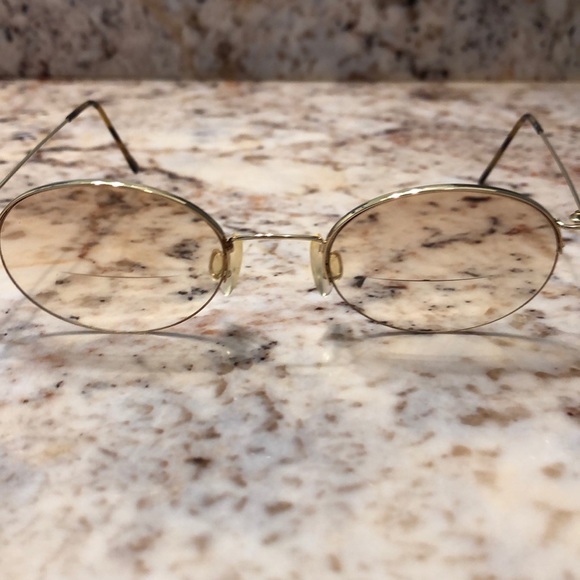 Gold light readers paper clip accent round - Picture 2 of 7